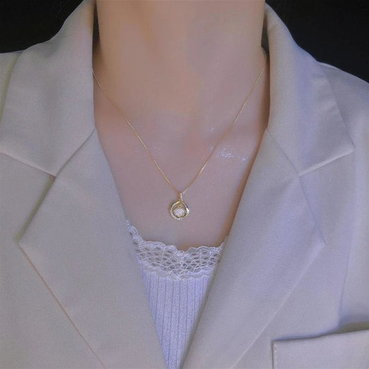 🌟Charming Zirconia Circle Scallop Necklace