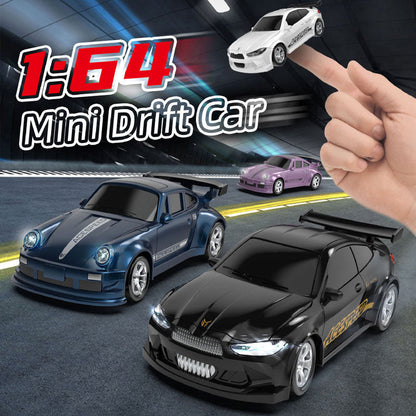 📢📢70 % de réduction !!!🎅Mini voiture de course télécommandée