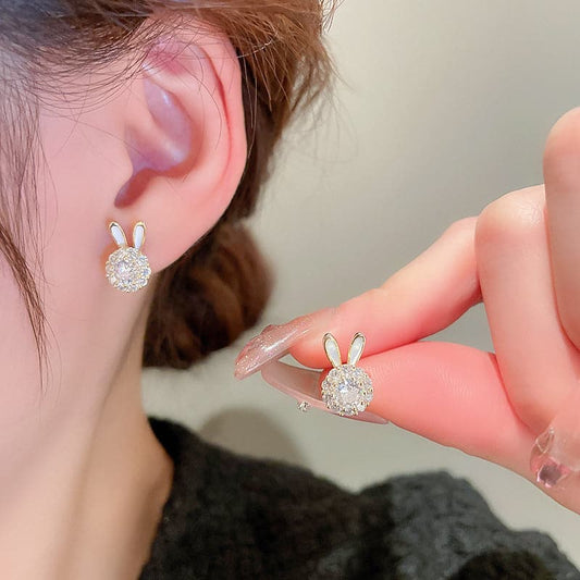 2023 Boucles d'oreilles pétales rondes en zircon lapin Fashion